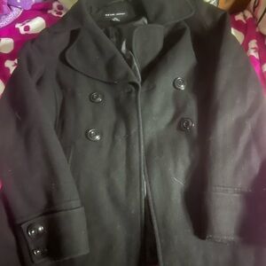 Stylish Black Double-Breasted Women's Coat